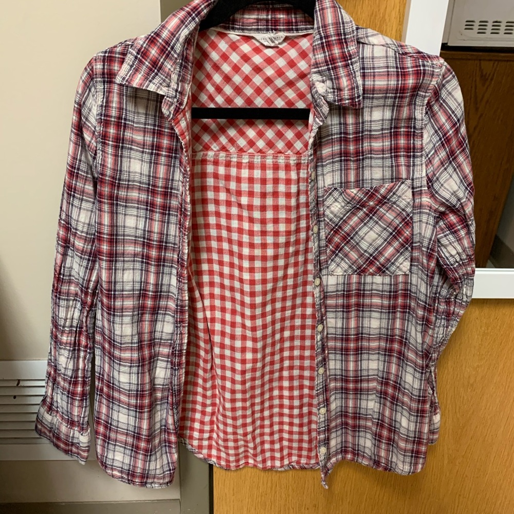 long sleeve red and white flannel